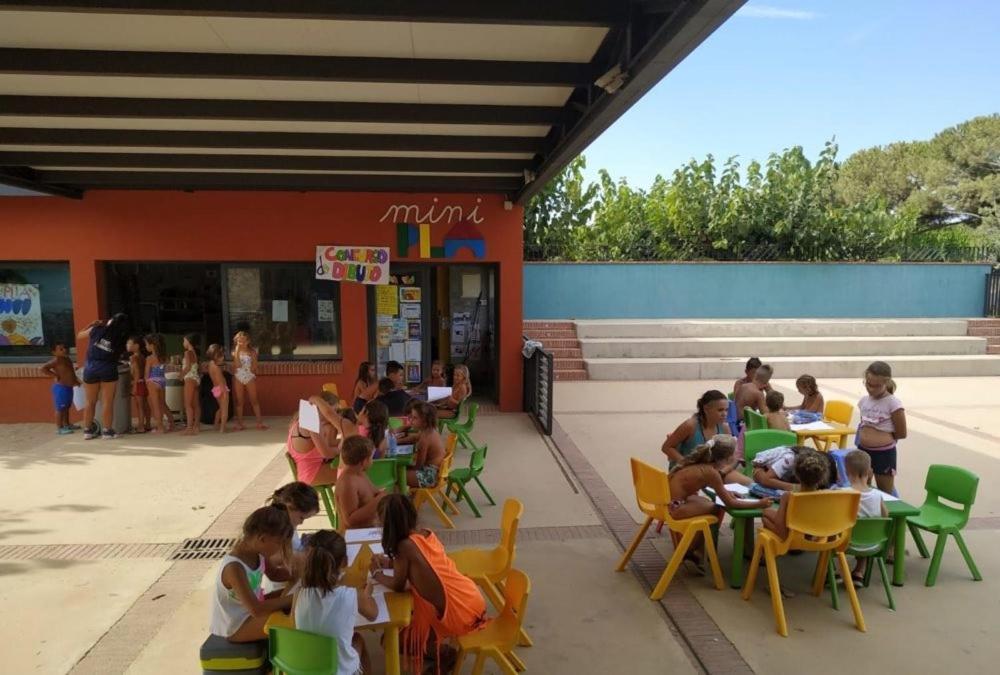 Albatross Mobile Homes On Camping El Pla De Mar Малграт де Мар Екстериор снимка