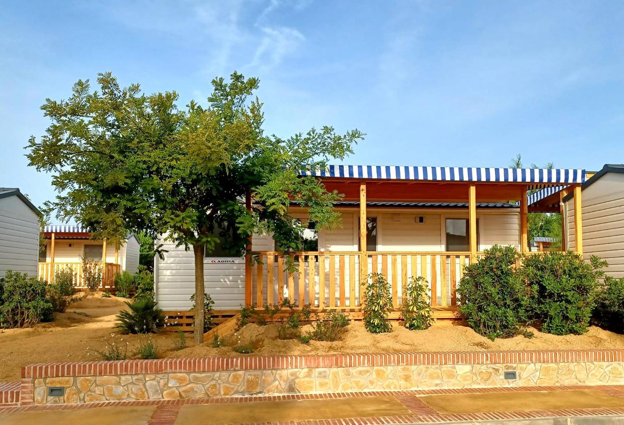 Albatross Mobile Homes On Camping El Pla De Mar Малграт де Мар Екстериор снимка